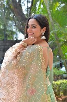 Ayesha Khan Photos